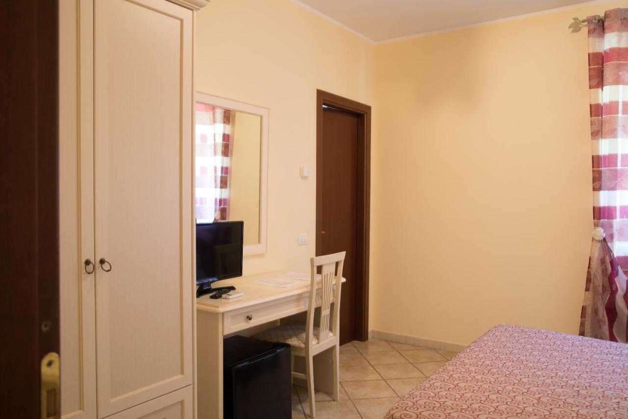 L'Infinito Bed and Breakfast Carbognano Εξωτερικό φωτογραφία